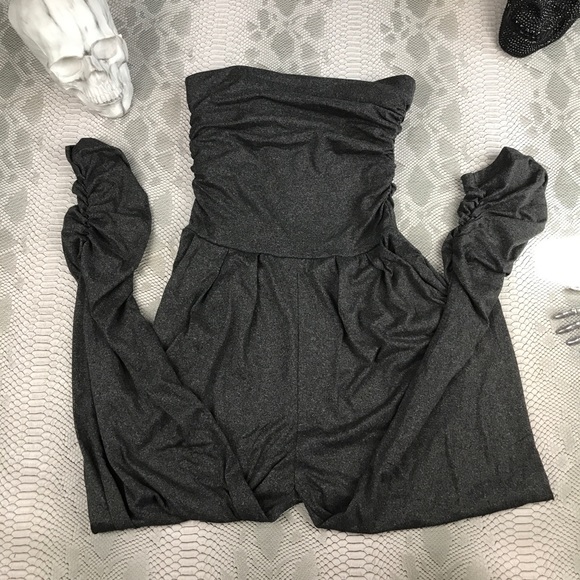 Charcoal grey strapless romper w pockets - Picture 5 of 6